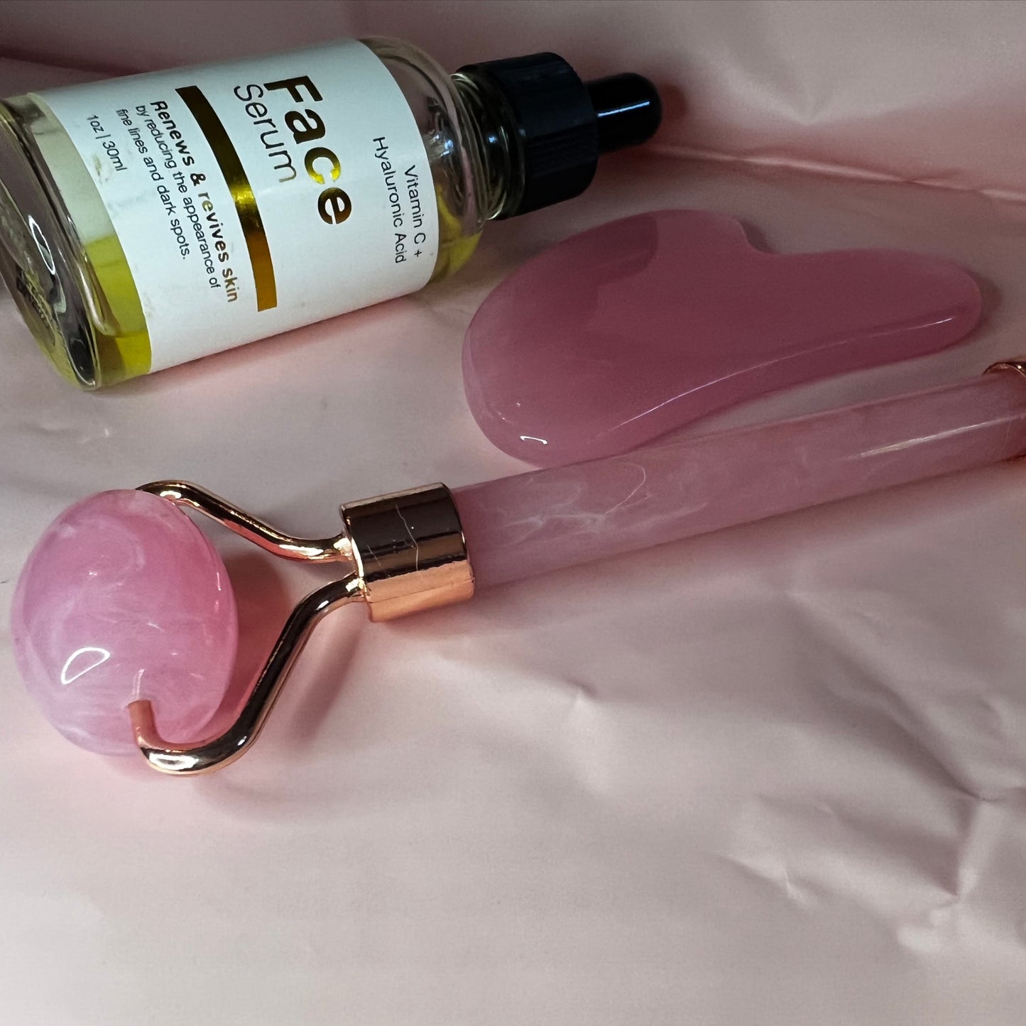 Gesichtsroller und Gua Sha